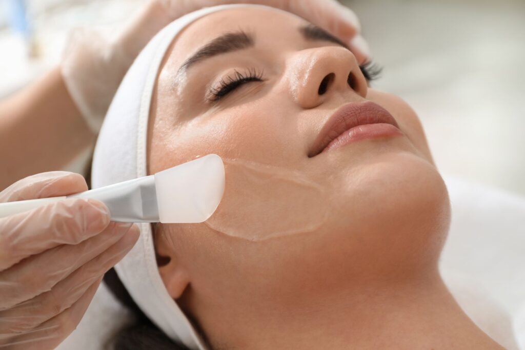 Chemical-Peel-Treatment-in-mumbai